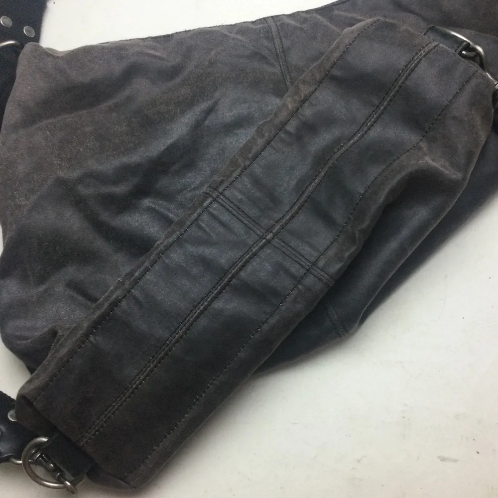 Art-Berg Do Gray Suede Zip Top Adjustable Shoulder Messenger Bag